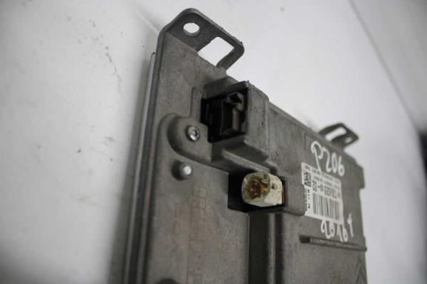 RADIO PEUGEOT 208 2016-2019 - Vue 4